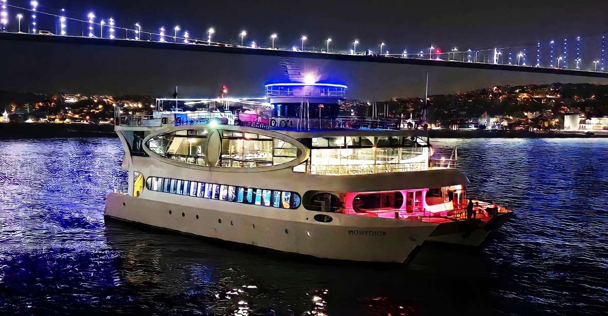 Bosphorus Dinner Cruise - VIP Front Table ( Unlimited Soft Drink + Dinner + Turkish Show + Meeting Point)